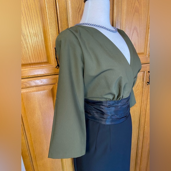 GLAMOUR BUNNY SOPHIA PINUP WIGGLE PENCIL OLIVE FITTED DRESS RARE TOP VINTAGE - Picture 6 of 11